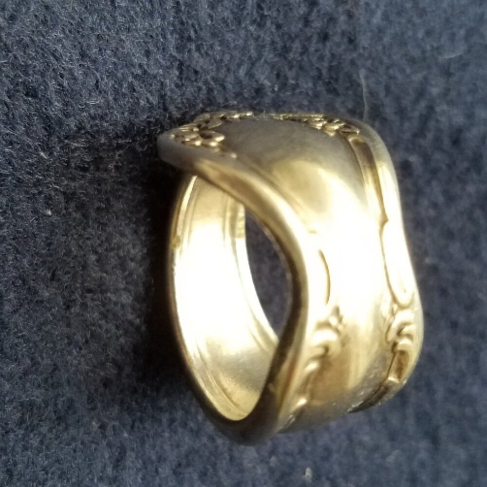 Spoon Ring - Picture 1 of 7